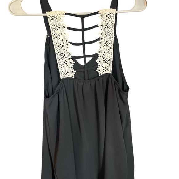 C Black Camisole with Cream Lace Detail - Picture 2 of 3